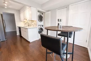 10200 Bushman Dr, Oakton, VA 22124 - Photo 10