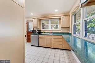 5246 Guinea Rd, Burke, VA 22015 - Photo 22