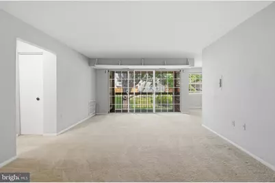 1914 Wilson #204, McLean, VA 22102 - Photo 8
