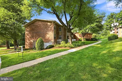 1914 Wilson #204, McLean, VA 22102 - Photo 2