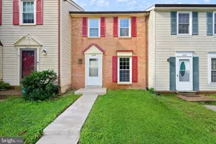 14419 Black Horse Ct, Centreville, VA 20120 - Photo 1