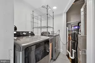 6010 Bangor Dr, Alexandria, VA 22303 - Photo 24