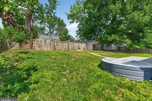 6010 Bangor Dr, Alexandria, VA 22303 - Photo 30