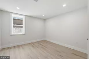 2524 Swift Run St, Vienna, VA 22180 - Photo 36