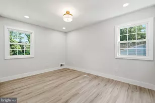 2524 Swift Run St, Vienna, VA 22180 - Photo 30
