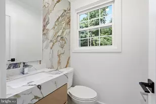 2524 Swift Run St, Vienna, VA 22180 - Photo 18