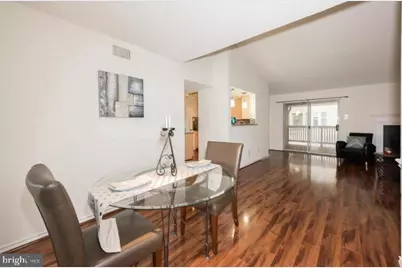 1519 Lincoln Way #301, McLean, VA 22102 - Photo 2