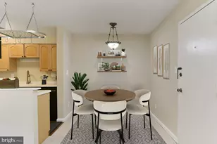 5900 Surrey Hill Pl, Springfield, VA 22152 - Photo 4