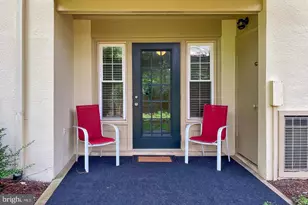 5900 Surrey Hill Pl, Springfield, VA 22152 - Photo 16