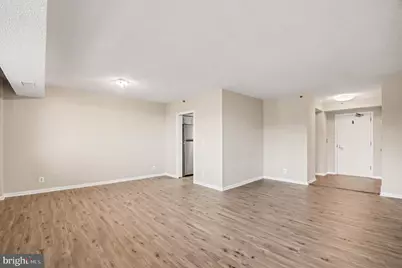 5501 Seminary Road #2415, Falls Church, VA 22041 - Photo 10