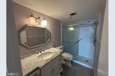1800 Old Meadow Road #1021, McLean, VA 22102 - Photo 8