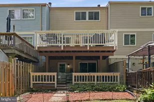 8764 Newington Commons Rd, Lorton, VA 22079 - Photo 36