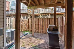 13719 Maple Sugar Ln, Herndon, VA 20171 - Photo 14
