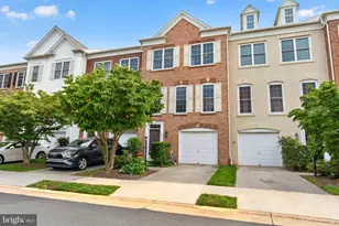 13719 Maple Sugar Ln, Herndon, VA 20171 - Photo 1