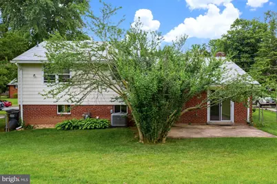 7106 Jayhawk Street, Annandale, VA 22003 - Photo 24