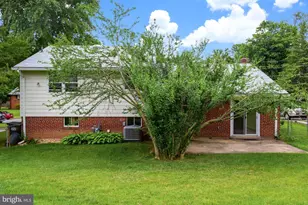 7106 Jayhawk St, Annandale, VA 22003 - Photo 24