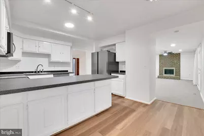 12451 Plowman Court, Herndon, VA 20170 - Photo 6