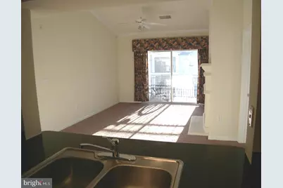 12941 Centre Park Circle #417, Herndon, VA 20171 - Photo 6