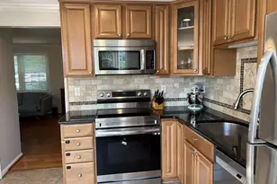 9015 Piney Grove Dr, Fairfax, VA 22031 - Photo 20
