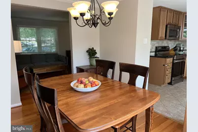 9015 Piney Grove Drive, Fairfax, VA 22031 - Photo 12