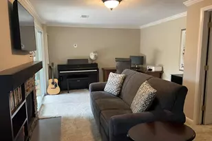9015 Piney Grove Dr, Fairfax, VA 22031 - Photo 40