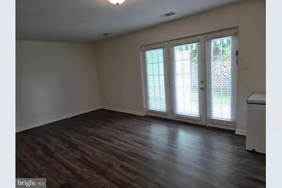 950 Park Avenue, Herndon, VA 20170 - Photo 6