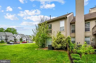 6189 Stonepath Cir, Centreville, VA 20120 - Photo 6