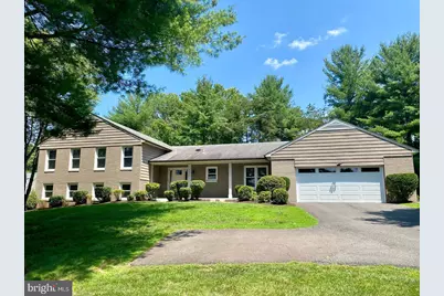 9428 Meadow Shire Lane, Great Falls, VA 22066 - Photo 20