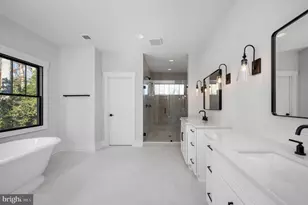 1022 Hillcrest Dr SW, Vienna, VA 22180 - Photo 110