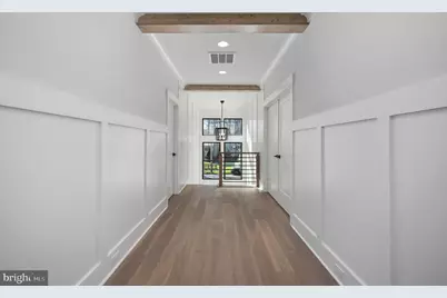 1022 Hillcrest Drive SW, Vienna, VA 22180 - Photo 100