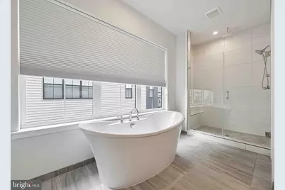 6185 Veneto Terrace, Alexandria, VA 22312 - Photo 4