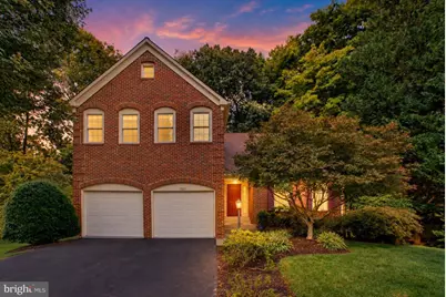 7827 Belleflower Drive, Springfield, VA 22152 - Photo 2
