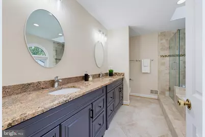 7827 Belleflower Drive, Springfield, VA 22152 - Photo 22