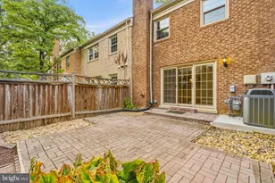 9222 Bailey Ln, Fairfax, VA 22031 - Photo 36