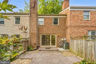 9222 Bailey Ln, Fairfax, VA 22031 - Photo 40