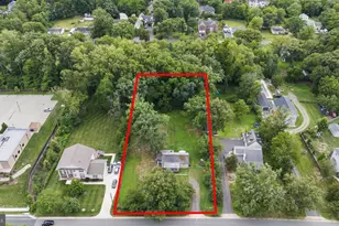 8721 Pohick Rd, Springfield, VA 22153 - Photo 2