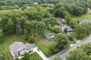 8721 Pohick Rd, Springfield, VA 22153 - Photo 4