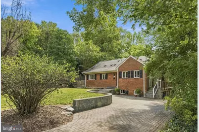 6429 Eppard Street, Falls Church, VA 22044 - Photo 8