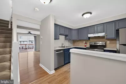 8700 Calvert Cliff Court, Lorton, VA 22079 - Photo 10