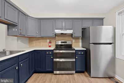 8700 Calvert Cliff Court, Lorton, VA 22079 - Photo 8