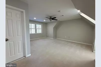 11560 Holly Briar Lane, Great Falls, VA 22066 - Photo 34