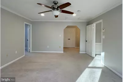 11560 Holly Briar Lane, Great Falls, VA 22066 - Photo 24