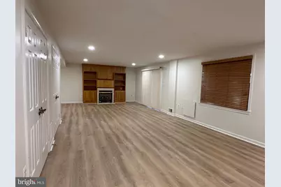 11560 Holly Briar Lane, Great Falls, VA 22066 - Photo 44