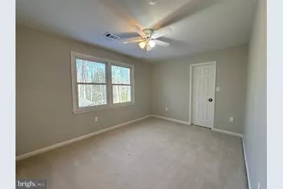 11560 Holly Briar Lane, Great Falls, VA 22066 - Photo 32