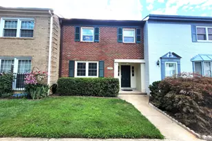4552 King Edward Ct, Annandale, VA 22003 - Photo 4