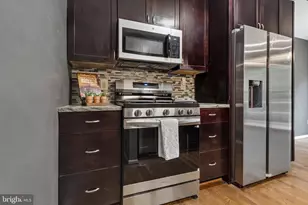 6003 Creekstone Ln, Centreville, VA 20120 - Photo 8