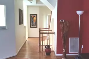 5520 Jowett Ct, Alexandria, VA 22315 - Photo 2