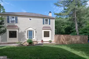 6120 Old Brentford Ct, Alexandria, VA 22310 - Photo 4