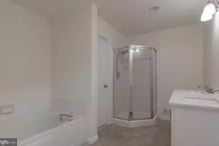 6120 Old Brentford Ct, Alexandria, VA 22310 - Photo 14