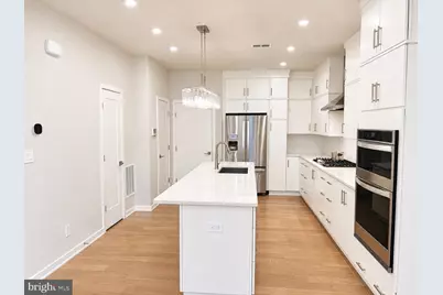 7556 Sawyer Farm Way #1403, McLean, VA 22102 - Photo 2